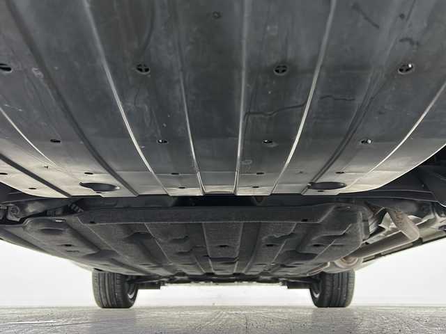 ホンダ ヴェゼル ハイブリッド RS ホンダセンシング 宮城県 2017(平29)年 7.5万km ホワイトオーキッドパール 禁煙車/MOMOシフトレバー/Honda SENSING/・衝突軽減ブレーキ/・路外逸脱抑制機能/・先行車発進お知らせ機能				/・アダプティブクルーズコントロール	/・車線維持支援システム/純正ナビ/・BT.CD.DVD.SD.USB.HDMI/フルセグTV/バックカメラ/ビルトインETC/革巻ステアリング/ステアリングスイッチ/パドルシフト/プッシュスタート/スマートキー×2/ハーフレザーシート/シートヒーター(D.N)/純正フロアマッド/電子パーキングブレーキ/LEDヘッドライト/LEDフォグランプ/アイドリングストップ/横滑り防止機能