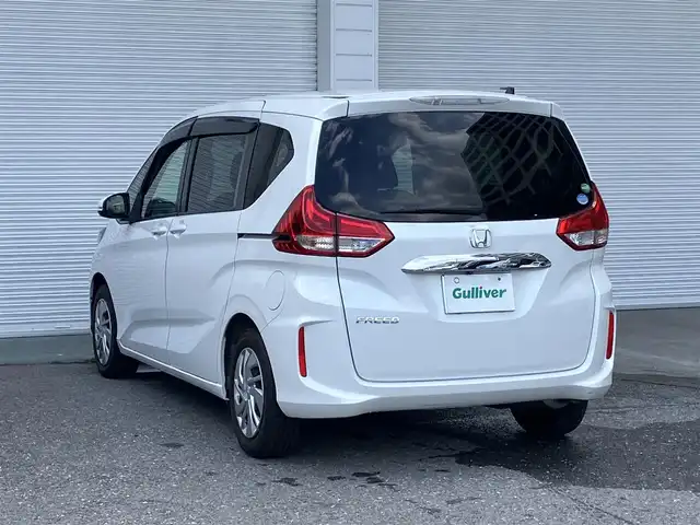ホンダ フリード G ホンダセンシング 高知県 2019(令1)年 5.1万km ホワイトオーキッドパール 純正メモリーナビ　/CD/DVD/Bluetooth/フルセグTV/バックカメラ/両側パワースライドドア/ステアリングスイッチ/ビルトインETC/ホンダセンシング/衝突軽減ブレーキ〈CMBS〉/路外逸脱抑制機能/ACC〈アダプティブ・クルーズ・コントロール〉/LKAS〈車線維持支援システム〉/先行車発進お知らせ機能/標識認識機能