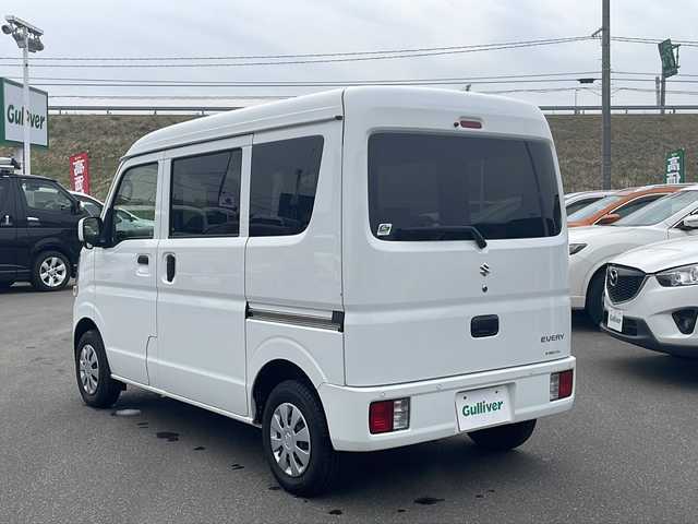 スズキ エブリイ JOIN 青森県 2023(令5)年 2.1万km スペリアホワイト ・４WD/・禁煙車/・純正ディスプレイオーディオ/AM/FM/・Bluetooth/・衝突軽減ブレーキ/・レーンキープアシスト/・横滑り防止装置/・コーナーセンサー/・バックカメラ/・オートライト/・電動格納ミラー/・ドアミラーヒーター/・ダブルエアバック/・スペアキー