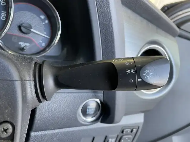 トヨタ オーリス 150X 栃木県 2014(平26)年 8.8万km アイスエクリュマイカメタリック 純正HDDメモリナビ/（CD/DVD/フルセグTV/Bluetooth/AUX）/バックカメラ/ドライブレコーター/横滑り防止装置/スマートキー×2/プッシュスタート/電動格納ミラー/フロアマット/保証書/取扱説明書