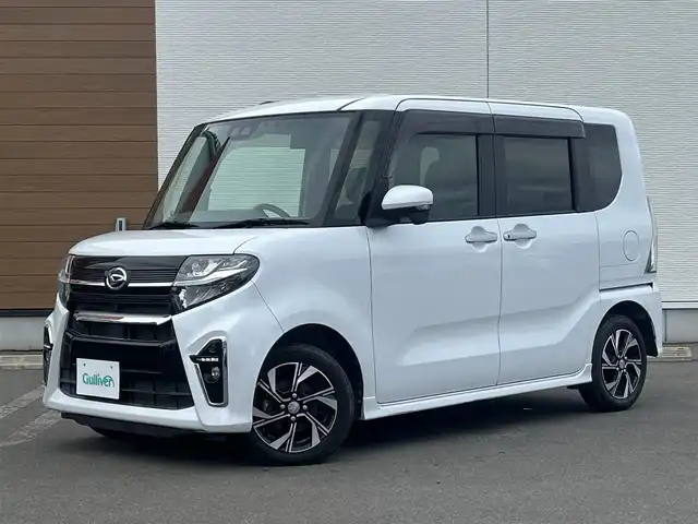 ダイハツ タント カスタム X 秋田県 2019(令1)年 4.7万km シャイニングホワイトパール ４WD/LEDヘッドライト/純正ナビ/衝突軽減システム/フルセグ/全方位カメラ/両側パワスラ/純正アルミ/純正エアロパーツ/前席シートヒーター/アイドリングストップ/コーナーセンサー/プッシュスタート/純正フロアマット/純正ドアバイザー/ETC/社外エンジンスターター/ドライブレコーダー/ステアリングスイッチ/オートライト/オートエアコン/パワーステアリング/パワーウィンドウ/横滑り防止/盗難防止装置/レベライザー/電動格納ウィンカーミラー/保証書/取扱説明書/記録簿