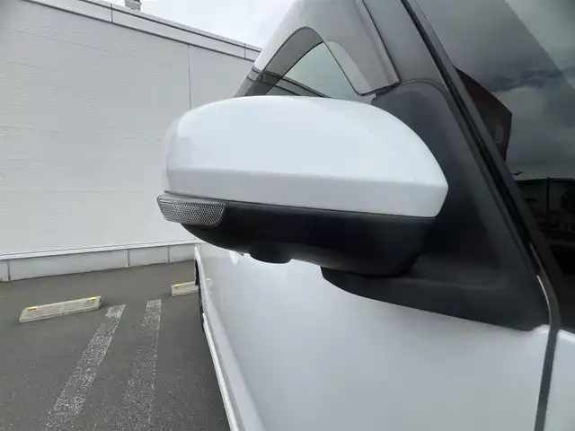 ダイハツ タント カスタム X 秋田県 2019(令1)年 4.7万km シャイニングホワイトパール ４WD/LEDヘッドライト/純正ナビ/衝突軽減システム/フルセグ/全方位カメラ/両側パワスラ/純正アルミ/純正エアロパーツ/前席シートヒーター/アイドリングストップ/コーナーセンサー/プッシュスタート/純正フロアマット/純正ドアバイザー/ETC/社外エンジンスターター/ドライブレコーダー/ステアリングスイッチ/オートライト/オートエアコン/パワーステアリング/パワーウィンドウ/横滑り防止/盗難防止装置/レベライザー/電動格納ウィンカーミラー/保証書/取扱説明書/記録簿