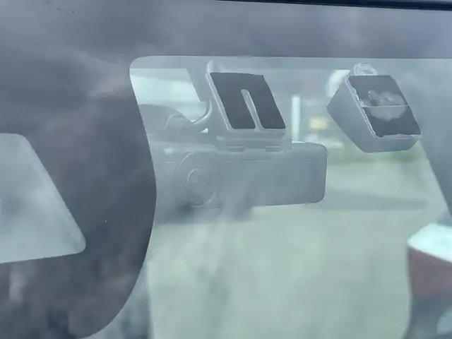 ダイハツ タント カスタム X 秋田県 2019(令1)年 4.7万km シャイニングホワイトパール ４WD/LEDヘッドライト/純正ナビ/衝突軽減システム/フルセグ/全方位カメラ/両側パワスラ/純正アルミ/純正エアロパーツ/前席シートヒーター/アイドリングストップ/コーナーセンサー/プッシュスタート/純正フロアマット/純正ドアバイザー/ETC/社外エンジンスターター/ドライブレコーダー/ステアリングスイッチ/オートライト/オートエアコン/パワーステアリング/パワーウィンドウ/横滑り防止/盗難防止装置/レベライザー/電動格納ウィンカーミラー/保証書/取扱説明書/記録簿
