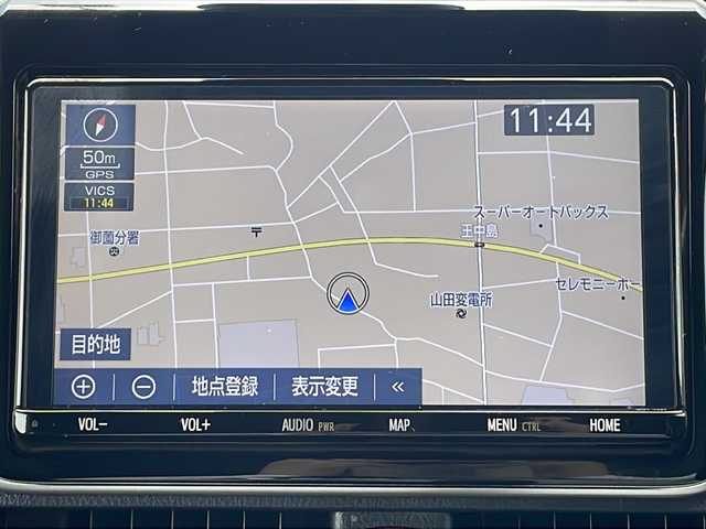 トヨタ ヴォクシー ZS 煌Ⅲ 三重県 2020(令2)年 5万km ホワイトパールクリスタルシャイン 純正９型ナビ　/両側電動ドア　/バックカメラ　/純正ドライブレコーダー　/純正ビルトインＥＴＣ２．０　/衝突軽減　/車線抑制　/クルーズコントロール　/先行車発進お知らせ　/ＬＥＤヘッドライト　/フォグライト　/禁煙車