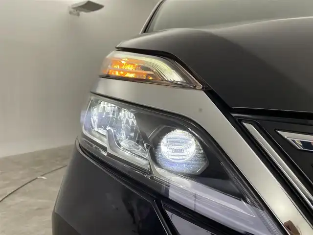日産 セレナ ハイウェイスター V 群馬県 2022(令4)年 3.8万km ダイヤモンドブラック フリップダウンモニター　純正１０インチナビ　アラウンドビューモニター　プロパイロット　両側パワースライドドア　ＬＥＤライト　ＡＨＢ　純正１６インチＡＷ　ステアリングリモコン　ＥＴＣ　スマートキ　ＢＳＭ