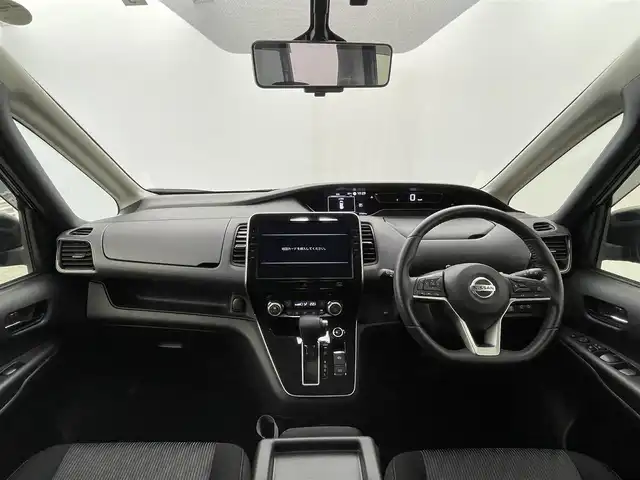 日産 セレナ ハイウェイスター V 群馬県 2022(令4)年 3.8万km ダイヤモンドブラック フリップダウンモニター　純正１０インチナビ　アラウンドビューモニター　プロパイロット　両側パワースライドドア　ＬＥＤライト　ＡＨＢ　純正１６インチＡＷ　ステアリングリモコン　ＥＴＣ　スマートキ　ＢＳＭ