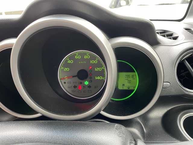 ホンダ Ｎ ＢＯＸ G 福島県 2013(平25)年 9.6万km プレミアムホワイトパール ４WD/両側パワースライドドア /社外メモリナビ/バックカメラ/Bluetooth接続/ドライブレコーダー/プッシュスタート/社外Egスターター/純正14インチAW/取説書
