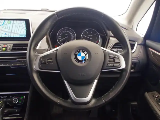 ＢＭＷ ２１８ｄ アクティブツアラー 岐阜県 2017(平29)年 3.5万km ミネラルホワイト クルーズコントロール　/アンビエントライト　/電動リアゲート　/パワーシート　/バックカメラ　/シートヒーター　/オートライト　/純正ナビ