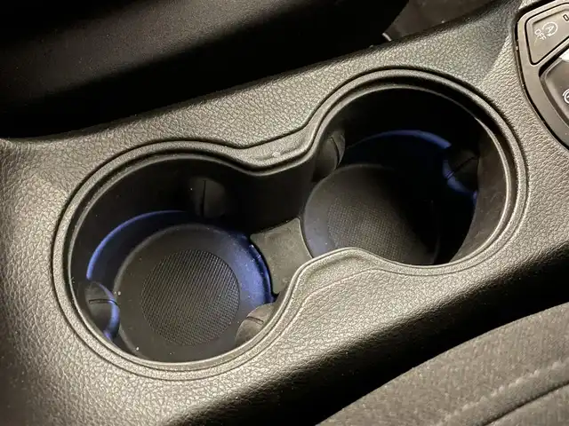 クライスラー・ジープ ジープ コンパス ロンジチュード 静岡県 2018(平30)年 2.2万km パールⅡ U-CONNECTナビ /フルセグＴＶ　ＢＴ　ＵＳＢ　ＡＵＸ /クルコン /Ｒセンサー /スマートキー /プッシュエンジンスタート /ルーフレール /純正１７インチＡＷ /ＥＴＣ２．０ /プライバシーガラス /アイドリングストップ
