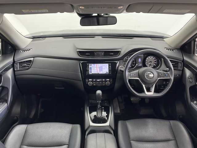 日産 エクストレイル 20X 秋田県 2020(令2)年 4.3万km ダイヤモンドブラック 4WD/純正ナビ　（フルセグTV　CD　BT　AUX）/バックカメラ/プロパイロット/コーナーセンサー/クルーズコントロール/ダウンヒルアシストコントロール/前後ドライブレコーダー/全席シートヒーター/エマージェンシーブレーキ/電動リアゲート/社外ETC/プッシュスタート　スマートキー/スペアキー1本/横滑り防止システム/LEDヘッドライト・フォグランプ/ウィンカーミラー/レザーシート/アイドリングストップ/純正フロアマット/オートライト/オートエアコン/革巻きステアリング