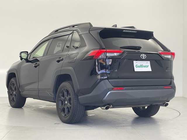 トヨタ ＲＡＶ４ アドベンチャー オフロードPKG 愛知県 2021(令3)年 2.1万km アティチュードブラックマイカ 純正ディスプレイオーディオ/純正オプションＴＶキット/純正バックカメラ/LEDヘッドライト/ETC2.0/純正置くだけ充電/前後ドライブレコーダー/ルーフレール/ブラインドスポットモニター/LEDヘッドライト/運転席パワーシート/黒革シート/トヨタセーフティセンス