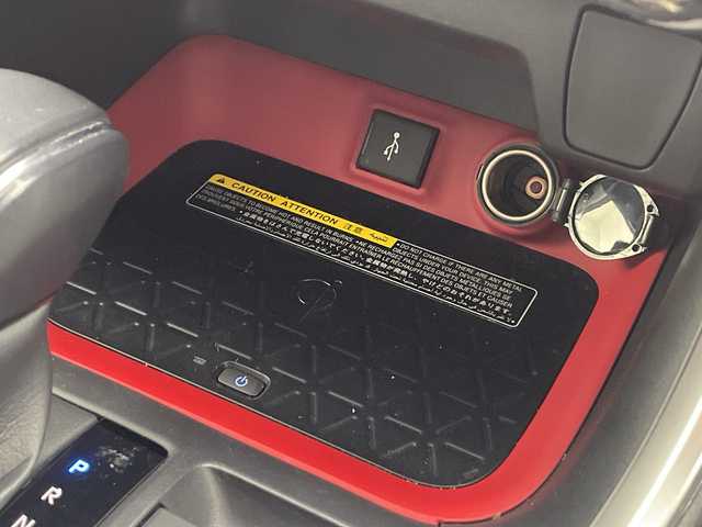トヨタ ＲＡＶ４ アドベンチャー オフロードPKG 愛知県 2021(令3)年 2.1万km アティチュードブラックマイカ 純正ディスプレイオーディオ/純正オプションＴＶキット/純正バックカメラ/LEDヘッドライト/ETC2.0/純正置くだけ充電/前後ドライブレコーダー/ルーフレール/ブラインドスポットモニター/LEDヘッドライト/運転席パワーシート/黒革シート/トヨタセーフティセンス