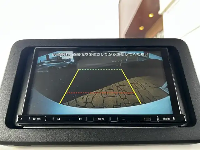 ダイハツ ムーヴ キャンバス ストライプス G 道北・旭川 2024(令6)年 0.7万km シャイニングホワイトパール/ファインミントメタリック 社外ナビゲーション/フルセグTV/バックカメラ/両側パワースライドドア/前席シートヒーター/コーナーセンサー/LEDヘッドライト/オートライト/フォグランプ/プッシュスタート/スマートキー/ETC