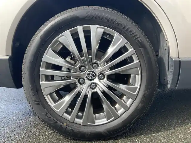 トヨタ ハリアー ハイブリッド Z レザーパッケージ 静岡県 2020(令2)年 6.1万km スティールブロンドM Toyota Safety Sense/純正12.3インチナビ/　AM FM Bluetooth USB AUX/フルセグTV/ビルトインETC2.0/録画機能付きデジタルインナーミラー/LEDオートヘッドランプ/レーダークルーズコントロール/シートヒーター・シートベンチレーション/ハンズフリーパワーバックドア/ステアリングヒーター/純正19インチアルミホイール/前後方クリアランスソナー/ヘッドアップディスプレイ/JBLプレミアムサウンド/アラウンドビューモニター/パワーシート(前席)/ブラックレザーシート