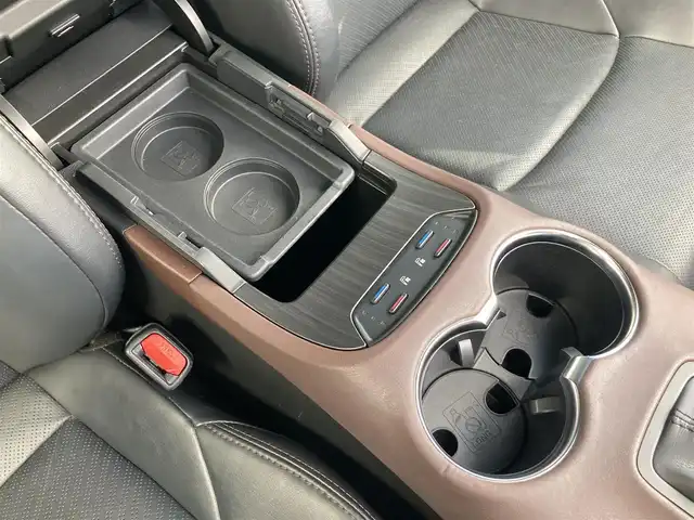 トヨタ ハリアー ハイブリッド Z レザーパッケージ 静岡県 2020(令2)年 6.1万km スティールブロンドM Toyota Safety Sense/純正12.3インチナビ/　AM FM Bluetooth USB AUX/フルセグTV/ビルトインETC2.0/録画機能付きデジタルインナーミラー/LEDオートヘッドランプ/レーダークルーズコントロール/シートヒーター・シートベンチレーション/ハンズフリーパワーバックドア/ステアリングヒーター/純正19インチアルミホイール/前後方クリアランスソナー/ヘッドアップディスプレイ/JBLプレミアムサウンド/アラウンドビューモニター/パワーシート(前席)/ブラックレザーシート