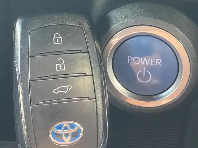 トヨタ ハリアー ハイブリッド Z レザーパッケージ 静岡県 2020(令2)年 6.1万km スティールブロンドM Toyota Safety Sense/純正12.3インチナビ/　AM FM Bluetooth USB AUX/フルセグTV/ビルトインETC2.0/録画機能付きデジタルインナーミラー/LEDオートヘッドランプ/レーダークルーズコントロール/シートヒーター・シートベンチレーション/ハンズフリーパワーバックドア/ステアリングヒーター/純正19インチアルミホイール/前後方クリアランスソナー/ヘッドアップディスプレイ/JBLプレミアムサウンド/アラウンドビューモニター/パワーシート(前席)/ブラックレザーシート