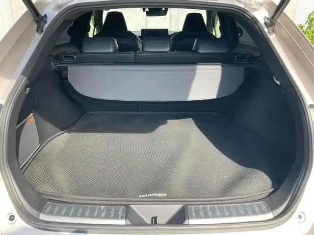 トヨタ ハリアー ハイブリッド Z レザーパッケージ 静岡県 2020(令2)年 6.1万km スティールブロンドM Toyota Safety Sense/純正12.3インチナビ/　AM FM Bluetooth USB AUX/フルセグTV/ビルトインETC2.0/録画機能付きデジタルインナーミラー/LEDオートヘッドランプ/レーダークルーズコントロール/シートヒーター・シートベンチレーション/ハンズフリーパワーバックドア/ステアリングヒーター/純正19インチアルミホイール/前後方クリアランスソナー/ヘッドアップディスプレイ/JBLプレミアムサウンド/アラウンドビューモニター/パワーシート(前席)/ブラックレザーシート