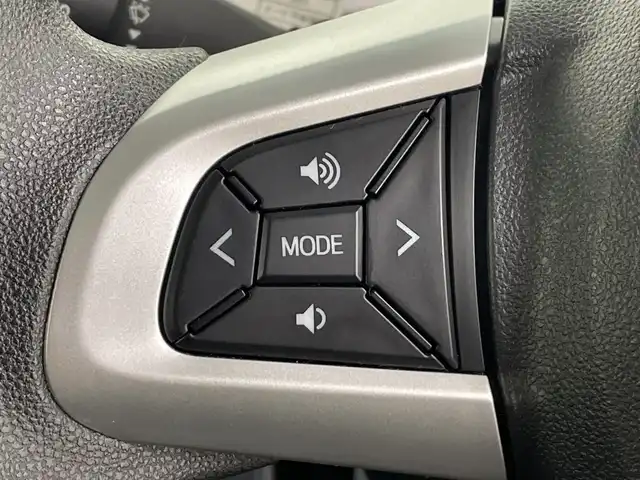 ダイハツ タント カスタムX トップED VS SAⅢ 栃木県 2019(平31)年 6万km ブラックマイカメタリック 純正ナビ(NSZN-W69D)/(フルセグTV・Bluetooth・CD・DVD・SD・USB)/全方位カメラ/バックカメラ/前方ドライブレコーダー/スマートアシストIII/ ・衝突軽減システム/ ・レーンキープアシスト/ ・オートハイビーム/ ・後方コーナーセンサー/ハーフレザーシート/運転席シートヒーター/両側パワースライドドア/LEDヘッドライト/オートライト/フロントフォグランプ/ドアバイザー/スマートキー