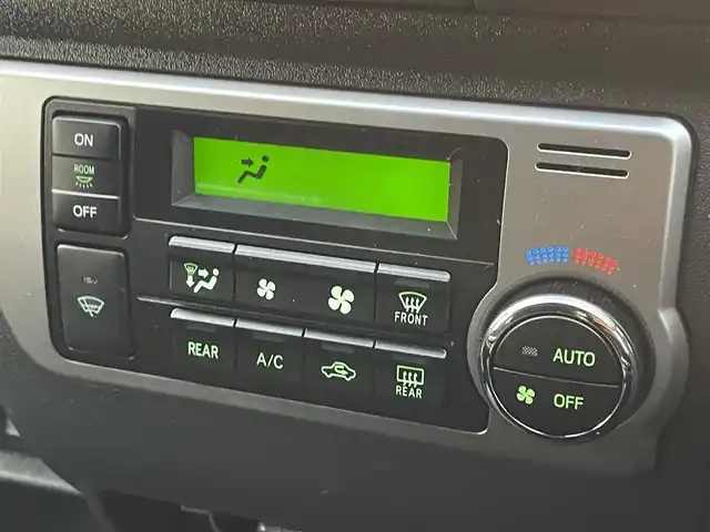 トヨタ ハイエース グランドキャビン 千葉県 2023(令5)年 1.3万km ホワイトパールクリスタルシャイン ファインテックツアラー/４ＷＤ/モデリスタエアロ(F)/トヨタセーフティセンス/・衝突軽減ブレーキ/レーンキープアシスト/・オートハイビーム/クリアランスソナー/社外7インチナビ(MDV-D709BT)/・フルセグ/BT/DVD/CD/全方位カメラ/ステアリングスイッチ/ETC/片側パワースライドドア/LEDヘッドライト/オートライト/フォグライト(社外)/社外センターコンソール/ワイヤレス充電(社外)/スマートキー/プッシュスタート