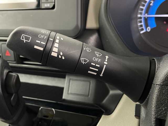 日産 ルークス X 埼玉県 2020(令2)年 5.8万km ホワイトパール 社外ナビ　/両側電動スライドドア　/衝突軽減ブレーキ　/レーンキープアシスト　/アイドリングストップ　/盗難防止措置　/ＥＴＣ　/バックカメラ　/プッシュスタート　/スマートキー　/ステアリングスイッチ　/フロアマット/先行車お知らせ機能/標識認識