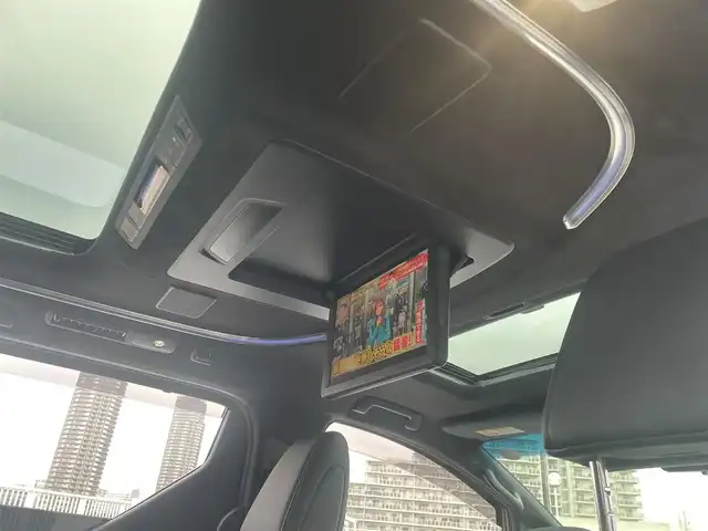 トヨタ アルファード エグゼクティブ ラウンジ 東京都 2017(平29)年 2.3万km ブラック 純正SDナビ/純正フリップダウンモニター/黒皮シート/サンルーフ/バックカメラ/シートヒーター/エアシート/ステアリングヒーター/両側パワースライドドア/JBLサラウンドシステム/純正１７インチアルミ/ビルトインETC/タッチパネル式ミラー型ドライブレコーダー/（CAR-098)/ビルトインETC/エンジンプッシュボタン/PCS（プリクラッシュセーフティー）/クリアランスソナー/スマートストップ/バイザー・マット/スペアキー１本/保証書・取説・ナビ説