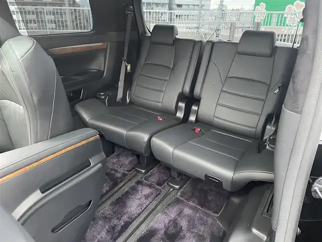 トヨタ アルファード エグゼクティブ ラウンジ 東京都 2017(平29)年 2.3万km ブラック 純正SDナビ/純正フリップダウンモニター/黒皮シート/サンルーフ/バックカメラ/シートヒーター/エアシート/ステアリングヒーター/両側パワースライドドア/JBLサラウンドシステム/純正１７インチアルミ/ビルトインETC/タッチパネル式ミラー型ドライブレコーダー/（CAR-098)/ビルトインETC/エンジンプッシュボタン/PCS（プリクラッシュセーフティー）/クリアランスソナー/スマートストップ/バイザー・マット/スペアキー１本/保証書・取説・ナビ説