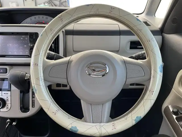 ダイハツ ムーヴ キャンバス X メイクアップ SA Ⅱ 宮崎県 2016(平28)年 4.2万km パールホワイトⅢ/ナチュラルベージュマイカメタリック 2トーン 純正ナビ/（DVD、CD再生機能付き）/アイドリングストップ/パワースタアリング/パワーウィンドウ/エアバックW/プッシュスタート/ドライブレコーダー/純正フロアマット/純正LEDヘッドライト/純正アルミホイール/オートライト機能/横滑り防止装置/衝突被害軽減システム/盗難防止装置/スマートキー/両側スライドドア/電格ミラー/ABS/AAC