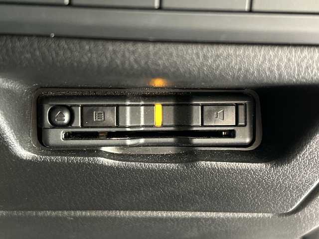 マツダ マツダ３ファストバック 20S ブラックトーンED 岐阜県 2023(令5)年 5.9万km ソウルレッドクリスタルM マツダ・プロアクティブ・セーフティ/アダプティブクルーズコントロール/レーンキープアシスト/衝突軽減システム/HUD/BSM/純正ナビ/全方位モニター/フルセグTV/Bluetooth/DVD再生/コーナーセンサー前後/スマートキー/プッシュスタート/アイドリングストップ/LEDヘッドライト/オートライト/純正マット/純正アルミホイール