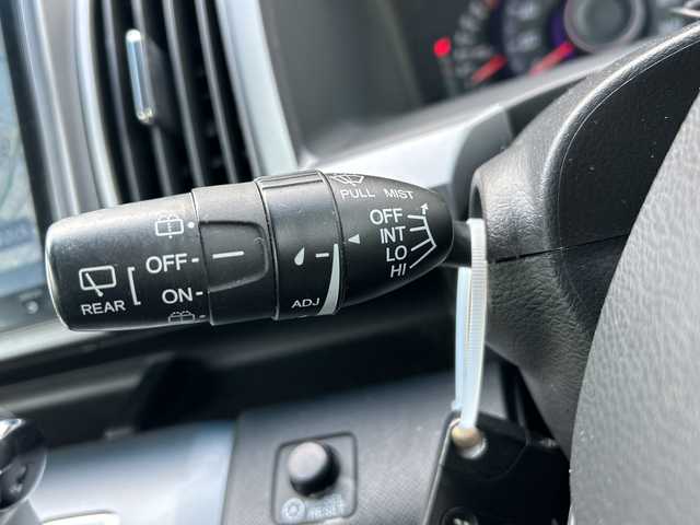 ホンダ ステップワゴン スパーダ Z クールスピリット 富山県 2014(平26)年 8.4万km プレミアムスパークルブラックパール 純正9インチナビ/型式：VXM-145VFNi/【DVD/CD/Bluetooth/ワンセグTV】/純正フリップダウンモニター/型式：VM108N/バックカメラ/両側パワースライドドア/クルーズコントロール/ハーフレザーシート/横滑り防止装置/盗難防止装置/純正17インチAW/ビルトインETC/純正フロアマット/スマートキー