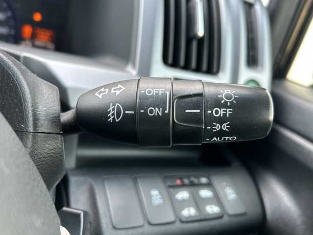 ホンダ ステップワゴン スパーダ Z クールスピリット 富山県 2014(平26)年 8.4万km プレミアムスパークルブラックパール 純正9インチナビ/型式：VXM-145VFNi/【DVD/CD/Bluetooth/ワンセグTV】/純正フリップダウンモニター/型式：VM108N/バックカメラ/両側パワースライドドア/クルーズコントロール/ハーフレザーシート/横滑り防止装置/盗難防止装置/純正17インチAW/ビルトインETC/純正フロアマット/スマートキー