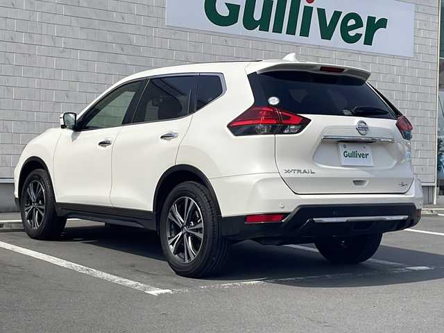 日産 エクストレイル 20X 静岡県 2018(平30)年 1万km ブリリアントホワイトパール プロパイロット/純正メーカーナビ（MM517D-L）/CD/DVD再生可能/Bluetooth/フルセグTV/全方位/バックカメラ/防水合成シート/パワーバックドア/前後ソナー/純正アルミホイール/電子パーキング/本革ステアリング/アイドリングストップ/ミラーヒーター/スマートキー/スペアキーあり/保証書/取扱説明書