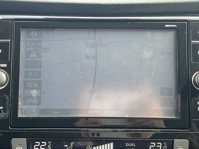 日産 エクストレイル 20X 静岡県 2018(平30)年 1万km ブリリアントホワイトパール プロパイロット/純正メーカーナビ（MM517D-L）/CD/DVD再生可能/Bluetooth/フルセグTV/全方位/バックカメラ/防水合成シート/パワーバックドア/前後ソナー/純正アルミホイール/電子パーキング/本革ステアリング/アイドリングストップ/ミラーヒーター/スマートキー/スペアキーあり/保証書/取扱説明書