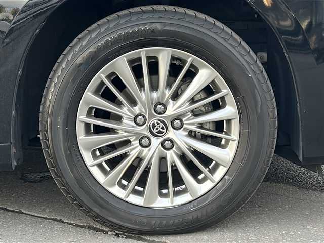 トヨタ アルファードハイブリット G Fパッケージ 道北・旭川 2021(令3)年 2.7万km ブラック 純正大型ナビ(CD/DVD/BT/フルセグ)/純正フリップダウンモニター/ツインムーンルーフ/バックカメラ/両側パワースライドドア/電動リアゲート/前席パワーシート/前席シートヒーター・エアシート/レザーシート/オートライト/オートハイビーム/オットマン/トヨタセーフティセンス/・レーンキープアシスト/・プリクラッシュセーフティ/・BSM/・前後誤発進抑制機能/・標識認識機能/・レーダークルーズコントロール/禁煙車/横滑り防止/ドライブレコーダー/三眼LEDヘッドライト/シーケンシャルウィンカー/フォグランプ/純正フロアマット/ドアバイザー