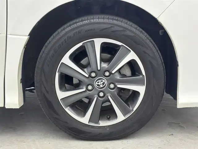 トヨタ ヴォクシー ZS 煌Ⅲ 福井県 2020(令2)年 7.4万km ホワイトパールクリスタルシャイン 純正10インチナビ/(フルセグTV/BT/CD/DVD/FM/AM)/純正フロアマット/バックカメラ/ドライブレコーダー/衝突被害軽減システム/車線逸脱警報/クルーズコントロール/ハーフレザーシート/両側パワースライドドア/横滑り防止装置/ビルトインETC/アイドリングストップ/LEDヘッドライト/フォグランプ/オートライト/ウィンカーミラー/電動格納ミラー/純正16インチAW/シートリフター/プッシュスタート/スマートキー/ドアバイザー/スペアキー×1/保証書/取扱説明書