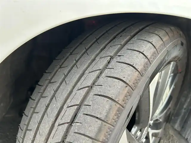 トヨタ ヴォクシー ハイブリッド S－Z 宮城県 2025(令7)年 0.5万km ホワイトパールクリスタルシャイン ディスプレイオーディオプラス/・コネクティッドナビ対応10.5インチディスプレイオーディオ/・車載メモリーナビ/・CD/DVD/・地デジTV/・USB/HDMI/・AppleCarPlay/AndroidAuto/・ETC2.0/トヨタチームメイト/・アドバンストパーク/・パーキングサポートブレーキ（周囲静止物/後方歩行者）/・パノラミックビューモニター/・エレクトロシフトマチック/プロジェクター式LEDヘッドランプ/デイライト/アダプティブハイビームシステム/寒冷地仕様/＝＝＝/BLITZ車高調/セーフティセンス/・プリクラッシュセーフティ/・レーントレーシングアシスト/・レーンディパーチャーアラート/・レーダークルーズコントロール/・オートマチックハイビーム/・ロードサインアシスト/・ドライバー異常時対応システム/・プロアクティブドライビングアシスト/・発進遅れ告知機能/パーキングサポートブレーキ（前後方静止物）/AC100V/1500W/両側パワースライドドア/ハーフレザー/シートヒーター/電動パーキングブレーキ/ブレーキホールド/純正17インチAW/W/サイド/カーテンエアバッグ