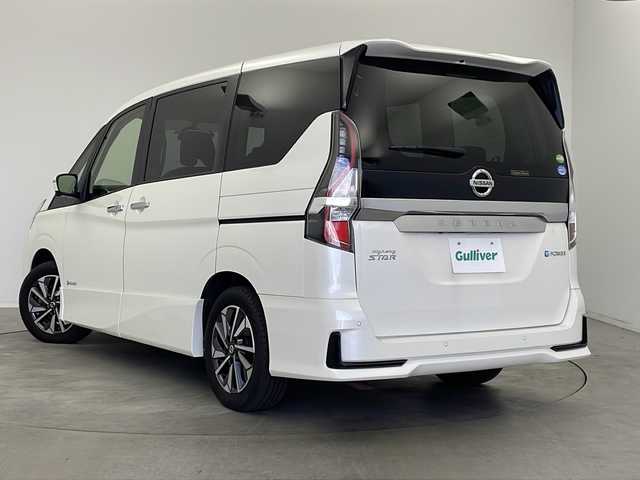 日産 セレナ e－パワー ハイウェイスター V 新潟県 2020(令2)年 7.3万km ブリリアントホワイトパール 　メモリナビ/　フルセグテレビ/　バックカメラ/　フリップダウンモニター/　両側パワースライドドア/　ETC2.0/　ドライブレコーダー/　LEDヘッドライト/　アラウンドビューモニター/　アイドリングストップ/　ウィンカーミラー/　クルーズコントロール/　プッシュスタート