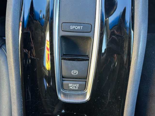 ホンダ ヴェゼル ハイブリッド Z ホンダセンシング 宮城県 2017(平29)年 4.5万km ホワイトオーキッドパール 登録時走行距離44129km/純正SDナビ/AM・FM・TV・Bluetooth・CD・DVD/バックカメラ/デュアルエアコン/クルーズコントロール（追従有）/衝突軽減システム/レーンキープアシスト/ETC/シートヒーター（D＋N席）/ワイパーデアイサー/プッシュスタート/スペアキー有/ウインカーミラー/ドアバイザー/電動格納ミラー/純正フロアマット/純正アルミホイール/ハーフレザーシート/電動格納ミラー