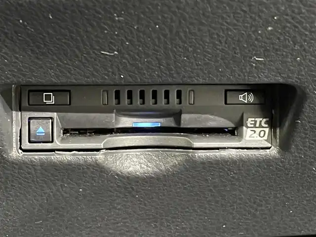 トヨタ Ｃ－ＨＲ G モード ネロ セーフティプラス 愛知県 2021(令3)年 2万km ブラックマイカ 純正8インチディスプレイオーディオ/衝突軽減ブレーキ/パノラミックビューモニター/レーダークルーズコントロール/100V電源/ビルトインETC2.0/シートヒーター/LEDヘッドライト/ドライブレコーダー/ブラインドスポットモニター/フルセグTV/Bluetooth/コーナーセンサー/レーンキープアシスト/オートハイビーム/プッシュスタート/USB接続/スマートキー/ミュージックプレイヤー接続/純正フロアマット/純正アルミホイール/オートライト/禁煙車/後期モデル/ハーフレザーシート/ウィンカーミラー/電動格納ミラー/フォグランプ/ランバーサポート/ステアリングリモコン/横滑り防止装置/電動パーキングブレーキ/オートブレーキホールド/オートエアコン/先行車発進告知/ロードサインアシスト