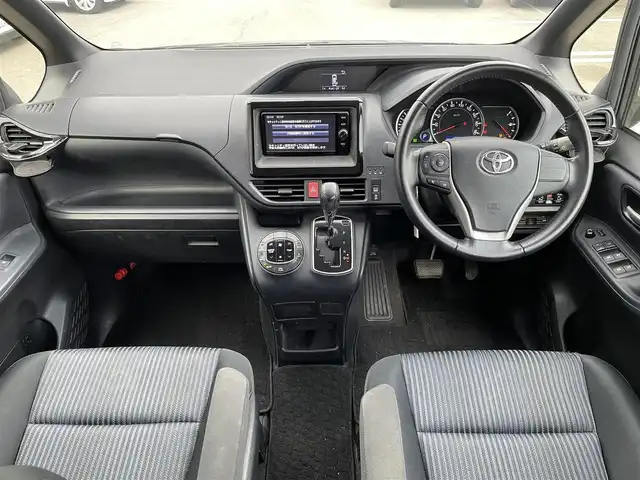 トヨタ ノア Si 兵庫県 2014(平26)年 12.6万km ダークバイオレットマイカメタリック (株)IDOMが運営する【じしゃロン姫路店】の自社ローン専用車両になります。こちらは現金またはオートローンご利用時の価格です。自社ローンご希望の方は別途その旨お申付け下さい/純正ナビ/フルセグTV/バックカメラ/純正フリップダウンモニター/両側パワースライド/ＥＴＣ　/純正１６インチアルミホイール