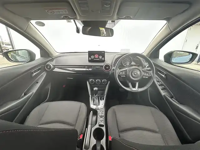 マツダ マツダ２ 15S ブラックトーンED 愛媛県 2022(令4)年 2.6万km エターナルブルーマイカ 純正SDナビ/バックカメラ/全方位カメラ/クルーズコントロール（追従有）/BSM/ETC/コーナーセンサー/前後ドラレコ/純正AW/純正フロアマット/フルセグTV（走行中不可）/レーンキープアシスト/パドルシフト/オートLEDヘッドライト