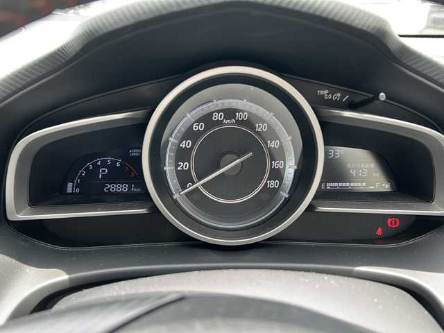 マツダ アクセラ スポーツ 15S 沖縄県 2014(平26)年 2.9万km ディープクリスタルブルーマイカ 純正ナビ/（ＡＭ／ＦＭ／ＢＴ／ＣＤ／ＤＶＤ）/衝突軽減システム/フルセグＴＶ/アイドリングストップ/横滑り防止機能/純正フロアマット/プッシュスタート/純正１６ＡＷ/オートエアコン/スマートキー/パワーウィンドウ