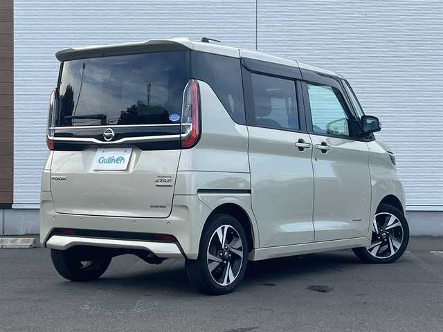 日産 ルークス HWS Gターボ プロパイロットED 秋田県 2021(令3)年 6.6万km フローズンバニラパール ターボ/４WD/衝突軽減システム/両側パワースライドドア/プロパイロット/LEDヘッドライト/純正メモリナビ/フルセグ/全方位カメラ/アラウンドビューモニター/日産純正15インチアルミ（夏タイヤ装着）/スマートキー/アイドリングストップ/プッシュスタート/クルーズコントロール追従走行有/レーンキープアシスト/コーナーセンサー/ステアリングスイッチ/ドライブレコーダー/ビルトインETC/前席シートヒーター/電動パーキングブレーキ/オートブレーキホールド機能/純正フロアマット/純正ドアバイザー/オートライト/オートエアコン/パワーステアリング/パワーウィンドウ/横滑り防止/盗難防止装置/寒冷地仕様/電動格納ウィンカーミラー/キーレスエントリー/保証書/取扱説明書/記録簿
