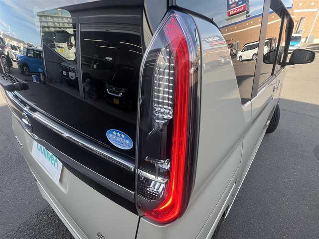日産 ルークス HWS Gターボ プロパイロットED 秋田県 2021(令3)年 6.6万km フローズンバニラパール ターボ/４WD/衝突軽減システム/両側パワースライドドア/プロパイロット/LEDヘッドライト/純正メモリナビ/フルセグ/全方位カメラ/アラウンドビューモニター/日産純正15インチアルミ（夏タイヤ装着）/スマートキー/アイドリングストップ/プッシュスタート/クルーズコントロール追従走行有/レーンキープアシスト/コーナーセンサー/ステアリングスイッチ/ドライブレコーダー/ビルトインETC/前席シートヒーター/電動パーキングブレーキ/オートブレーキホールド機能/純正フロアマット/純正ドアバイザー/オートライト/オートエアコン/パワーステアリング/パワーウィンドウ/横滑り防止/盗難防止装置/寒冷地仕様/電動格納ウィンカーミラー/キーレスエントリー/保証書/取扱説明書/記録簿