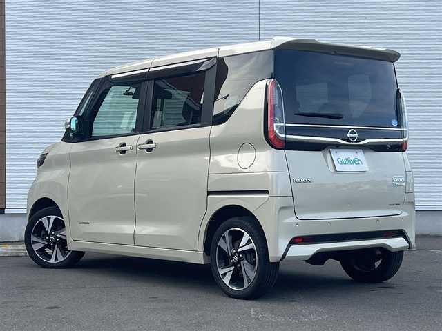 日産 ルークス HWS Gターボ プロパイロットED 秋田県 2021(令3)年 6.6万km フローズンバニラパール ターボ/４WD/衝突軽減システム/両側パワースライドドア/プロパイロット/LEDヘッドライト/純正メモリナビ/フルセグ/全方位カメラ/アラウンドビューモニター/日産純正15インチアルミ（夏タイヤ装着）/スマートキー/アイドリングストップ/プッシュスタート/クルーズコントロール追従走行有/レーンキープアシスト/コーナーセンサー/ステアリングスイッチ/ドライブレコーダー/ビルトインETC/前席シートヒーター/電動パーキングブレーキ/オートブレーキホールド機能/純正フロアマット/純正ドアバイザー/オートライト/オートエアコン/パワーステアリング/パワーウィンドウ/横滑り防止/盗難防止装置/寒冷地仕様/電動格納ウィンカーミラー/キーレスエントリー/保証書/取扱説明書/記録簿
