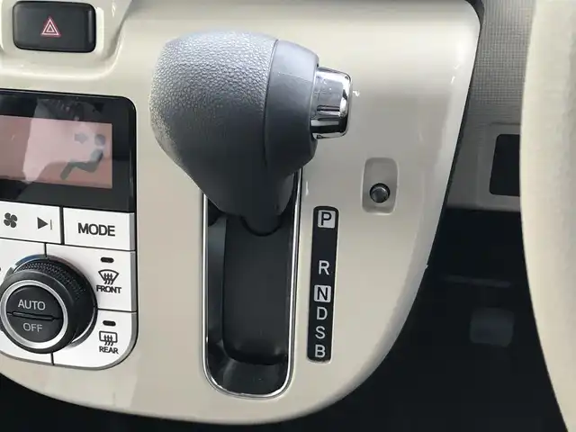 ダイハツ ムーヴ キャンバス X LTD メイクアップ SA Ⅲ 富山県 2017(平29)年 3.2万km ファイアークォーツレッドM 純正ナビ/フルセグTV/Bluetooth/バックカメラ/衝突被害軽減ブレーキ/両側パワースライドドア/プッシュスタート/スマートキー/オートライト/オートハイビーム/フォグランプ/ステアリングスイッチ