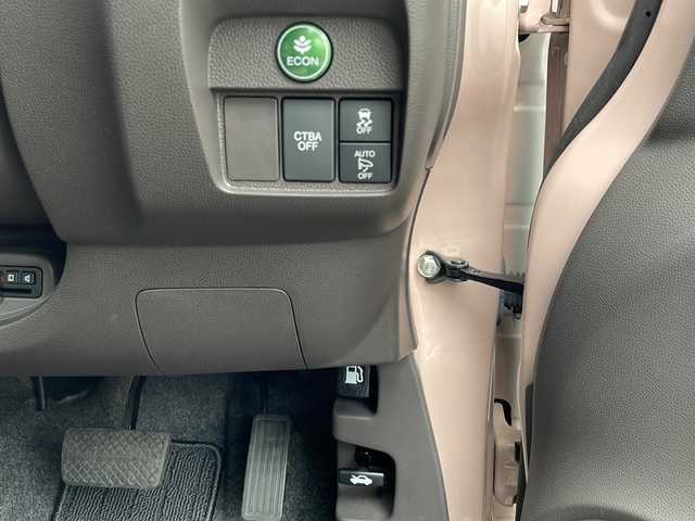 ホンダ Ｎ ＯＮＥ 東京都 2019(平31)年 1.3万km ピンク ワンオーナー/純正オーディオ/ワンセグTV/（BT/CD/USB/HDMI/FM/AM）/CTBA/LEDオートライト/シートヒーター（D/N）/バックカメラ/プッシュスタート/スマートキー/スペアキー/ドライブレコーダー（前後）/ETC