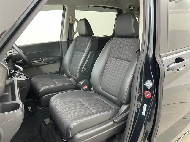 ホンダ フリード＋ ハイブリット EX 岡山県 2019(令1)年 4.6万km フォレストグリーンパール 純正9インチナビ/【Bluetooth/フルセグTV/CD/DVD】/型番:VXM-197VFNi/両側パワースライドドア/前席シートヒーター/バックカメラ/ビルトインＥＴＣ/ＬＥＤヘッドライト/オートライト/レーダークルーズコントロール/衝突軽減ブレーキ/アイドリングストップ/純正15インチアルミホイール/プッシュスタート/スマートキー×2