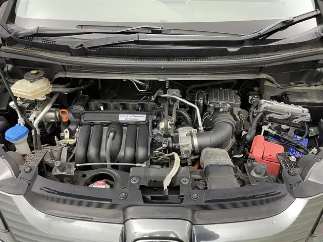 ホンダ フリード＋ ハイブリット EX 岡山県 2019(令1)年 4.6万km フォレストグリーンパール 純正9インチナビ/【Bluetooth/フルセグTV/CD/DVD】/型番:VXM-197VFNi/両側パワースライドドア/前席シートヒーター/バックカメラ/ビルトインＥＴＣ/ＬＥＤヘッドライト/オートライト/レーダークルーズコントロール/衝突軽減ブレーキ/アイドリングストップ/純正15インチアルミホイール/プッシュスタート/スマートキー×2