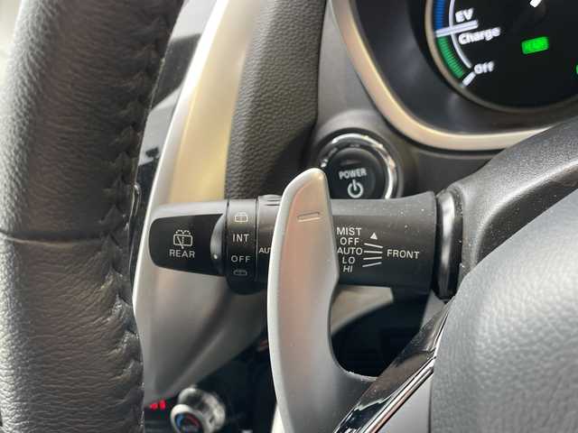 三菱 エクリプス クロス ＰＨＥＶ P 愛知県 2023(令5)年 1.2万km アメジストブラック マイパイロット/純正8型ディスプレイオーディオナビ/全方位カメラ/レーダークルーズコントロール/シートヒーター/バックカメラ/電動リアゲート/パワーシート/ヘッドアップディスプレイ/コーナーセンサー/純正アルミホイール/ブラインドスポットモニター/LEDヘッドライト/パドルシフト/ステアリングヒーター/オートマチックハイビーム/ETC/衝突軽減システム/フルセグ/Bluetooth/ステアリングスイッチ/スマートキー/プッシュスタート