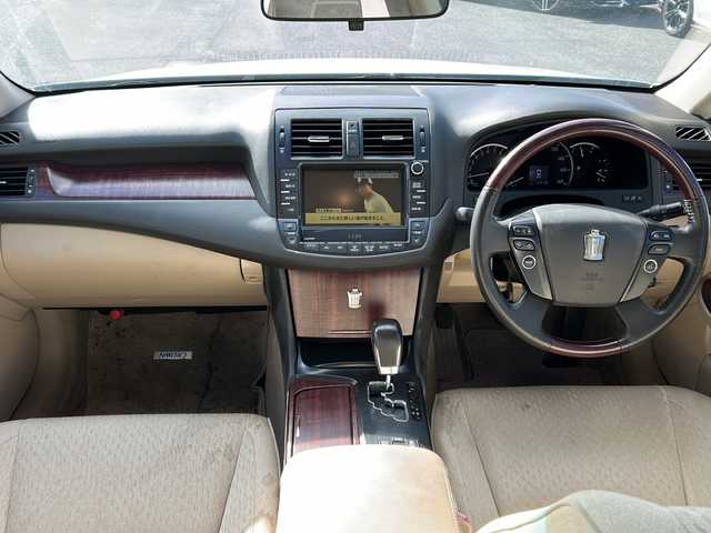 トヨタ クラウン ロイヤル Rサルーン スペシャルED 香川県 2009(平21)年 7.8万km ホワイトパールクリスタルシャイン 純正ナビ（フルセグTV/CD/DVD/BT)/バックカメラ/トランクオープナースイッチ/ビルトインETC/HIDヘッドライト/オートライト/スペアキー